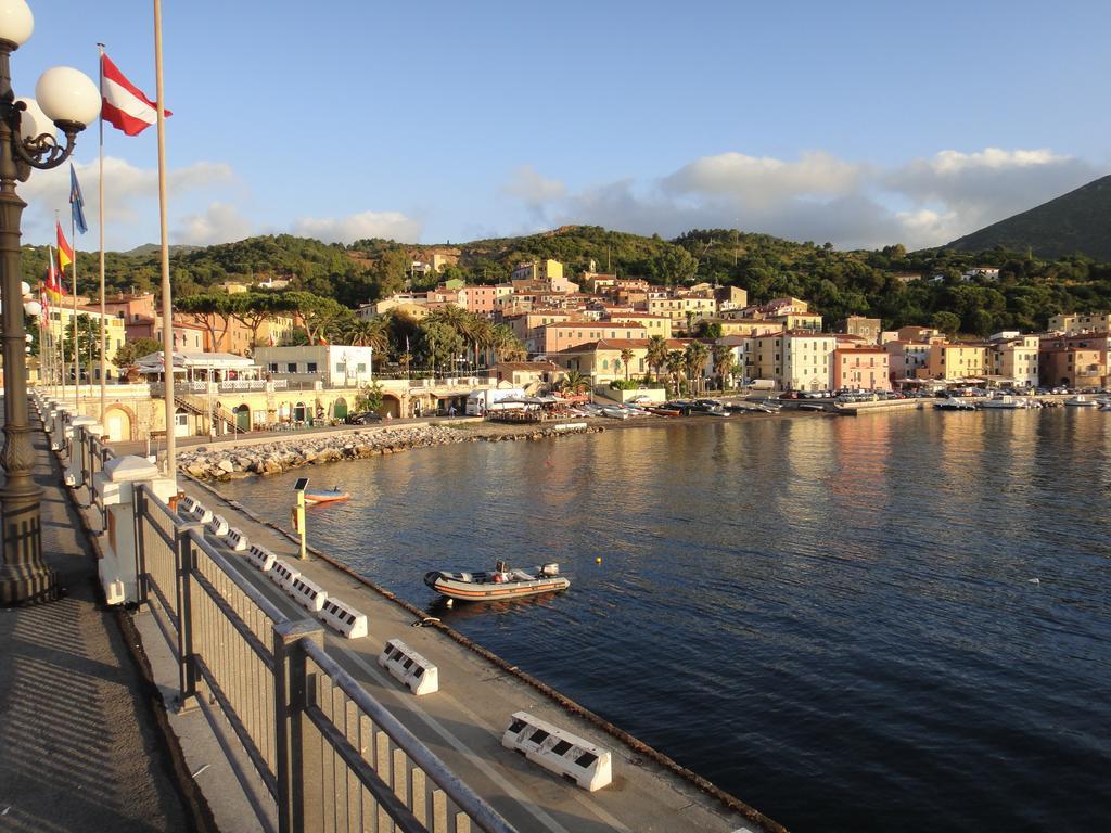Casa Valdese Rio Marina Hotel Luaran gambar